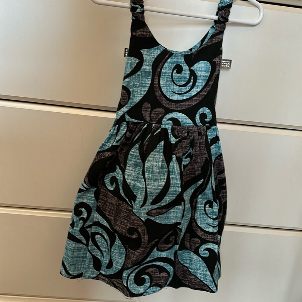 Girls Size 3-4 Hawaiianan Print Dress